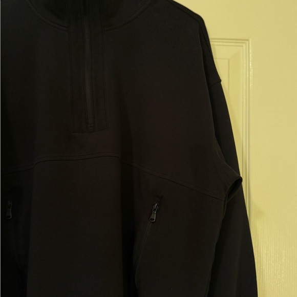 Old Navy Men's Black Zip-Up Sweater - Picture 3 of 7
